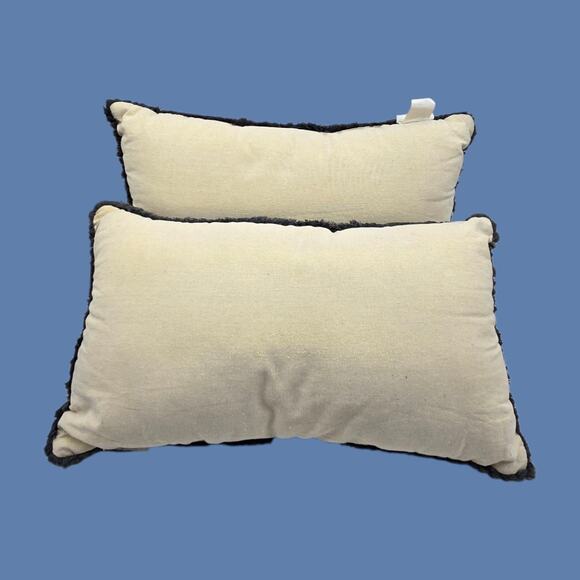 Set of 2 Embroidered Fringed Bold Floral Lumbar Throw Pillows Approx. 24x13x4" - Picture 13 of 16